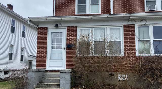Photo of 724 8th St, Selinsgrove, PA 17870