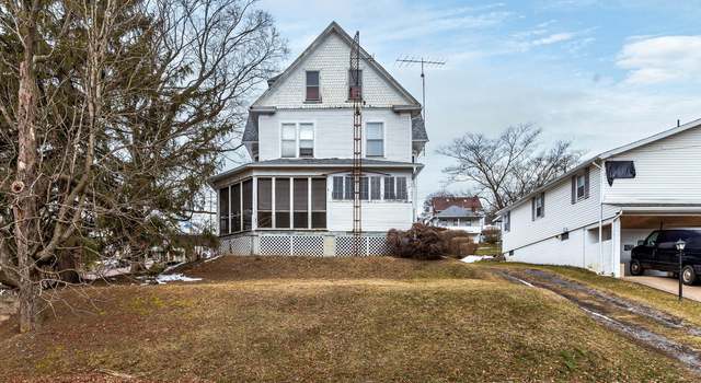 Photo of 707 E 4th St, Bloomsburg, PA 17815