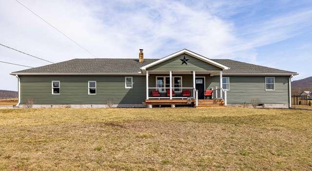 Photo of 6 Mountain Shadow Ln, Bloomsburg, PA 17815