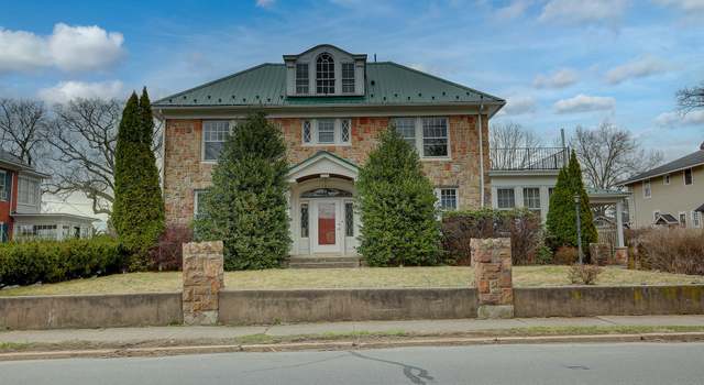 Photo of 1004 Main St, Watsontown, PA 17777