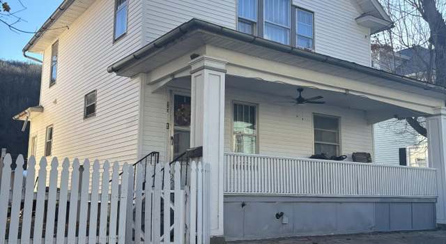 Photo of 942 Center St, Coal Township, PA 17866