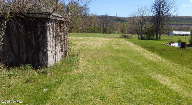 Photo of Walnut Dr, Berwick, PA 18603