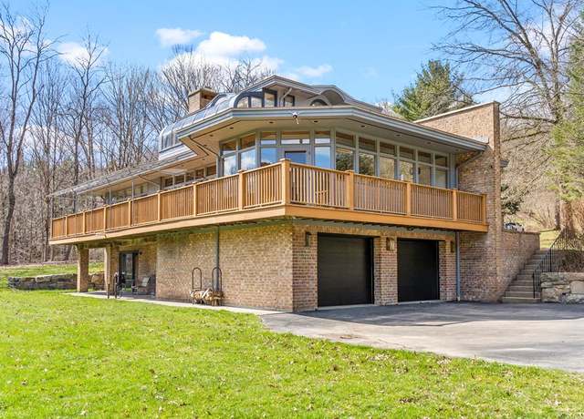 Property at 36 Deerfield Ln, Tidioute, PA 16351, 3 beds, 2.5 baths