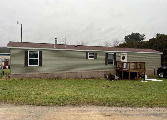 Property at 13529 #11 Park East, Titusville, PA 16354, 3 beds, 2 baths