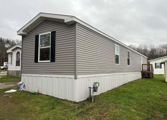 Property at 13605 #17 Park East, Titusville, PA 16354, 3 beds, 2 baths