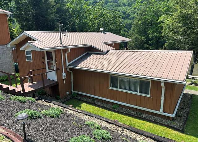 Property at 86 East Maple Ln, Clarion, PA 16214, 2 beds, 1 bath