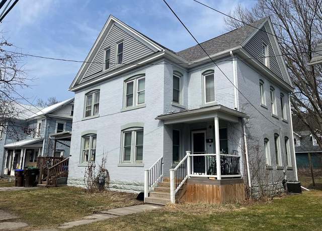 Property at 250-252 Grant St, Franklin, PA 16323, 8 beds, 2 baths
