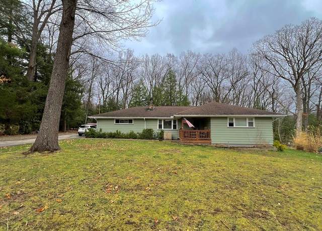 Property at 18 Ellen Dr, Oil City, PA 16301, 3 beds, 2 baths