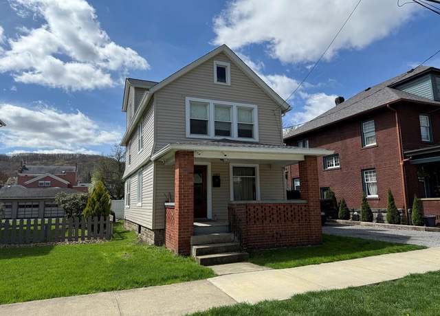Property at 1343 Otter St, Franklin, PA 16323, 3 beds, 1.5 baths