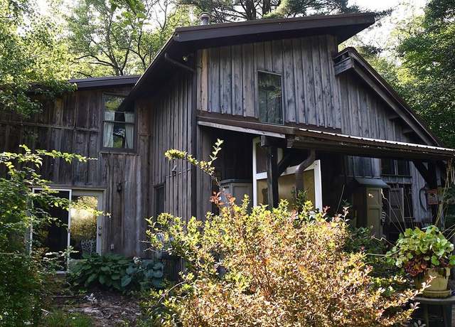 Property at 23 Hilltop Dr, Shippenville, PA 16254, 1 bed, 1.5 baths