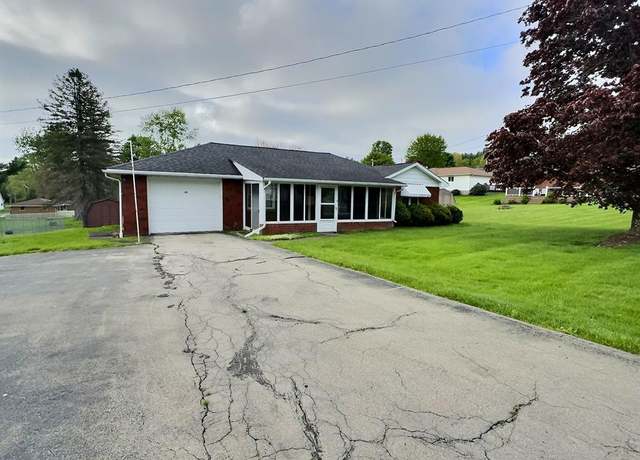 Property at 24 Riverview Ave, Clarion, PA 16214, 3 beds, 2 baths