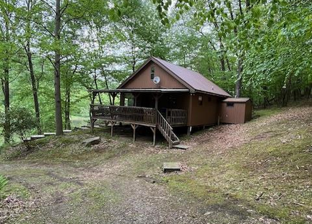 Property at 1108 Rails to Trails Dr, Kennerdell, PA 16374, 3 beds, 1.5 baths