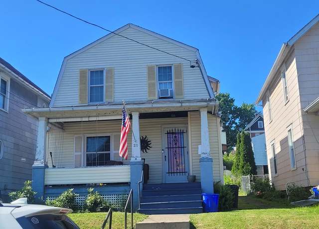 Property at 21 E Sixth St, Oil City, PA 16301, 3 beds, 1 bath