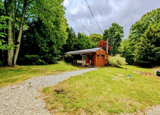 Property at 123 Dead Horse Hollow Blvd, Marienville, PA 16239, 3 beds, 2.5 baths