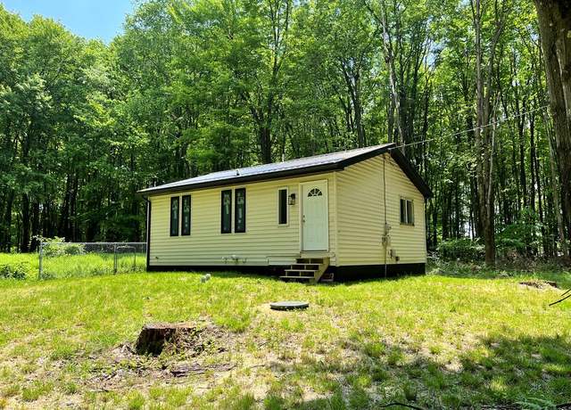 Property at 144 Sanford Rd, Franklin, PA 16323, 1 bed, 1 bath