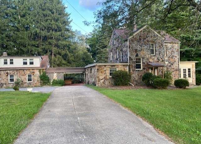Property at 286 Metz Rd, Foxburg, PA 16049, 3 beds, 1.5 baths