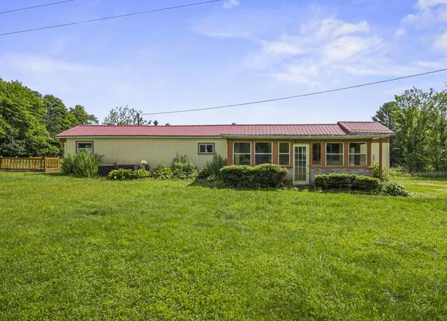 Property at 256 Cherrytree Plum Line Rd, Titusville, PA 16354, 2 beds, 2 baths