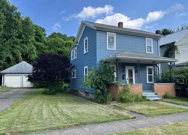 Property at 344 Pacific St, Franklin, PA 16323, 3 beds, 1 bath
