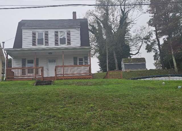 Property at 335 E Penn Ave, Knox, PA 16232, 3 beds, 1 bath
