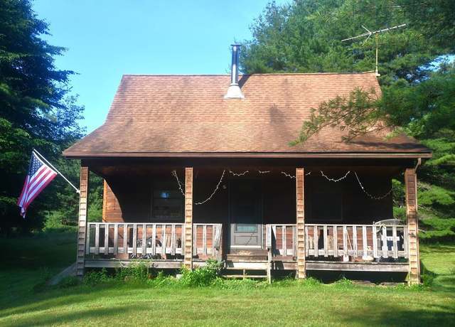Property at 2141 Roundtown Dr, Leeper, PA 16233, 2 beds, 1 bath
