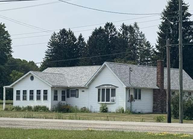 Property at 1420 Pittsburgh Rd, Franklin, PA 16323, 3 beds, 2 baths