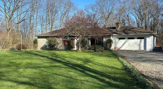 Photo of 1268 Van Rd, Cranberry, PA 16319