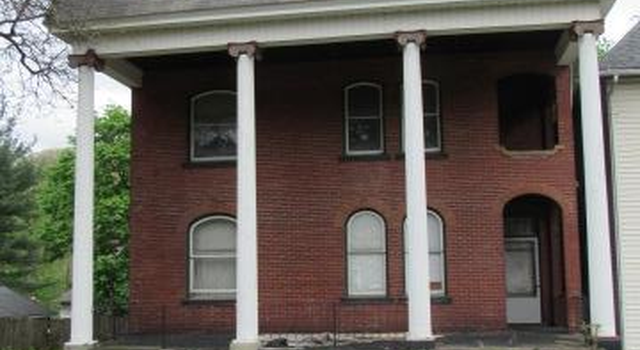 Photo of 604 W First St, Oil City, PA 16301