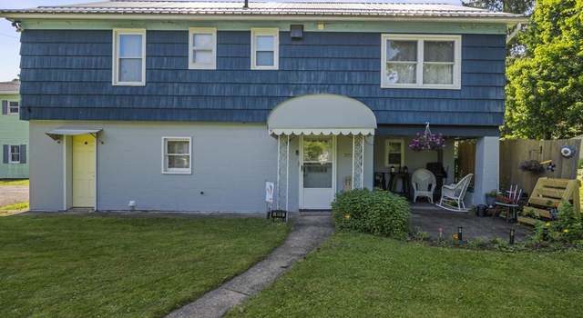 Photo of 415 N Franklin St, Titusville, PA 16354