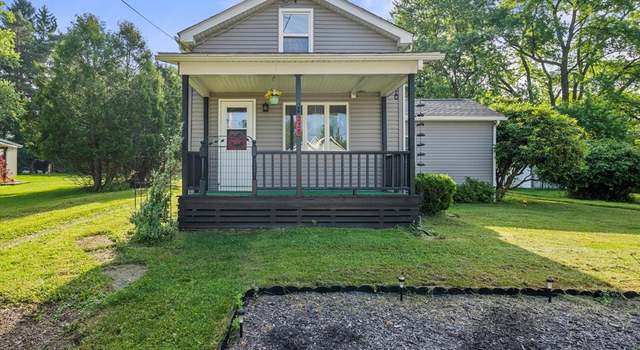 Photo of 228 School St, Pleasantville, PA 16341