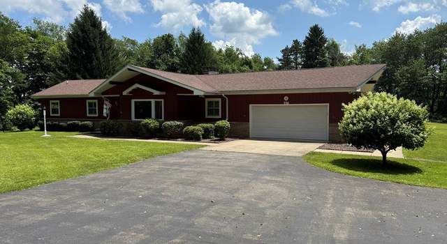 Photo of 126 Twin Dr, Franklin, PA 16323