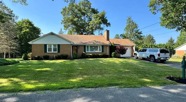 Photo of 8 Pinoak Cir, Oil City, PA 16301