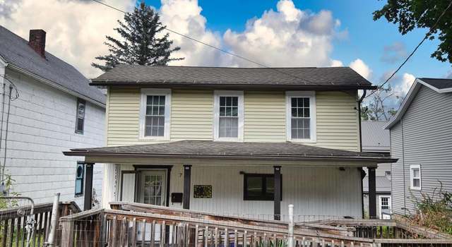 Photo of 710 E Third St, Oil City, PA 16301