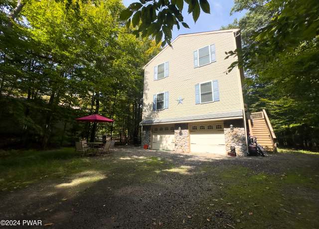Property at 4224 Chestnuthill Dr, Lake Ariel, PA 18436, 3 beds, 3 baths