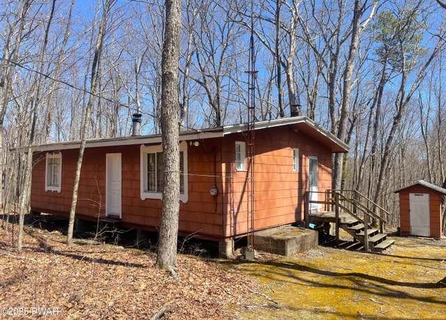 Property at 159 Five Mile Meadow Rd Unit 19-C 957, Dingmans Ferry, PA 18328, 2 beds