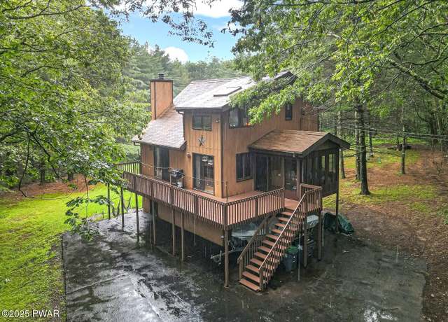 Property at 104 Steamboat Springs Ln, Tafton, PA 18464, 3 beds, 2 baths
