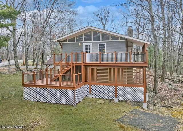 Property at 114 Cromwell Rd, Milford, PA 18337, 3 beds, 2 baths