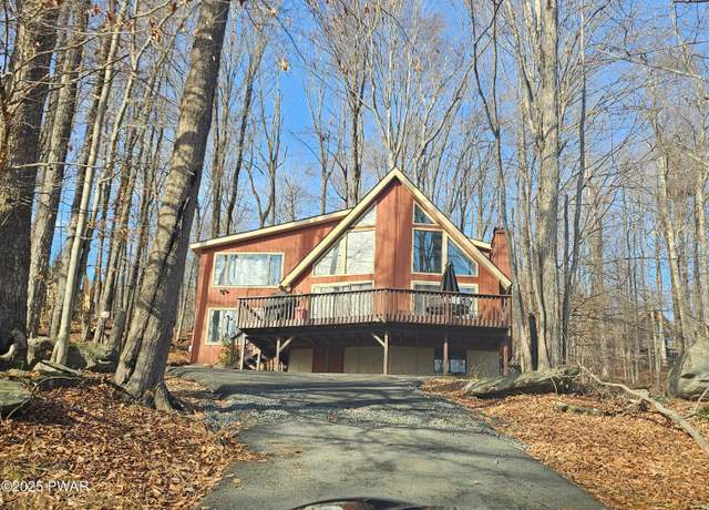 Property at 411 Lakeview Dr W, Lake Ariel, PA 18436, 3 beds, 3 baths