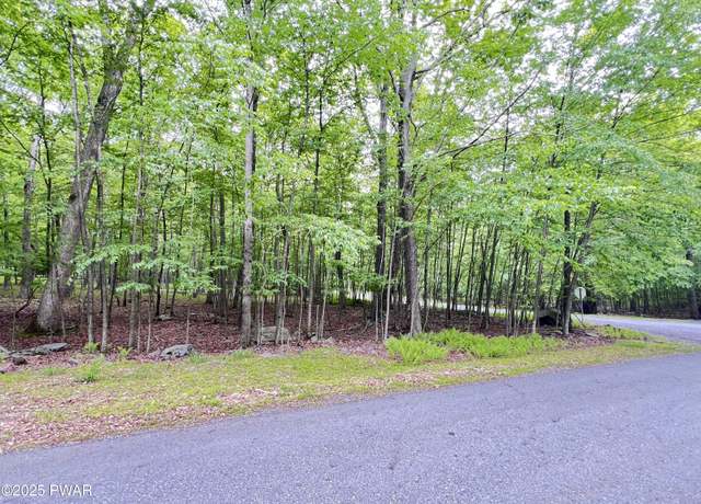 Property at 105 Duffys Dr, Dingmans Ferry, PA 18328