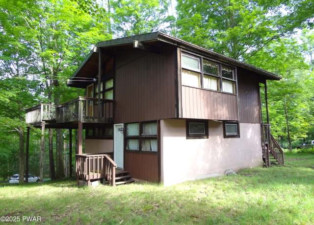 Property at 101 Gum Ter, Greentown, PA 18426, 3 beds, 1.5 baths