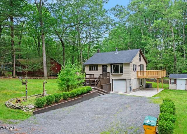 Property at 106 Hemlock Dr, Lakeville, PA 18438, 3 beds, 1 bath