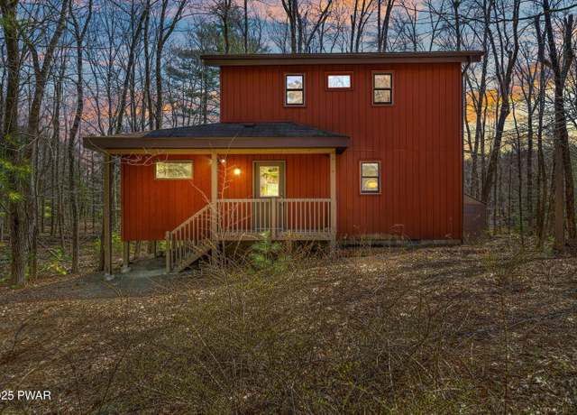 Property at 105 Tupelo Dr, Lords Valley, PA 18428, 3 beds, 2 baths