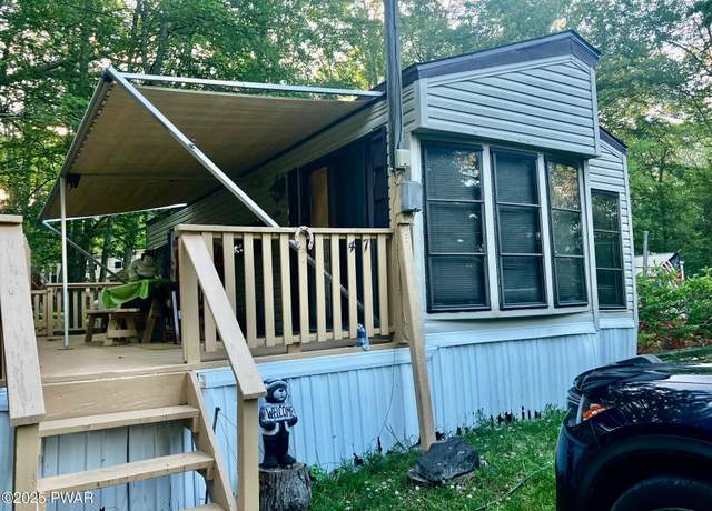 Property at 140 Blue Aspen Dr, Milford, PA 18337, 2 beds, 1 bath
