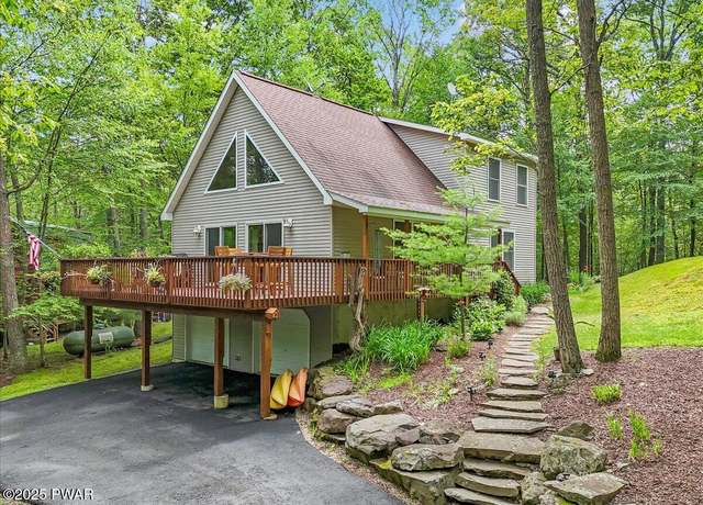 Property at 111 Sun Valley Dr, Tafton, PA 18464, 3 beds, 3 baths