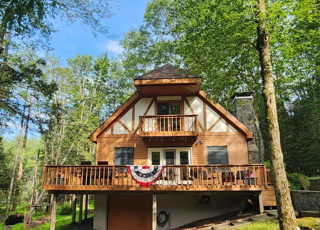 Property at 101 Deer Run, Greentown, PA 18451, 3 beds, 2 baths