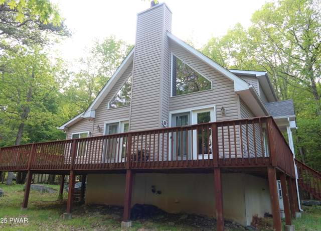 Property at 143 Heritage Dr Dr, Lackawaxen, PA 18435, 4 beds, 3 baths