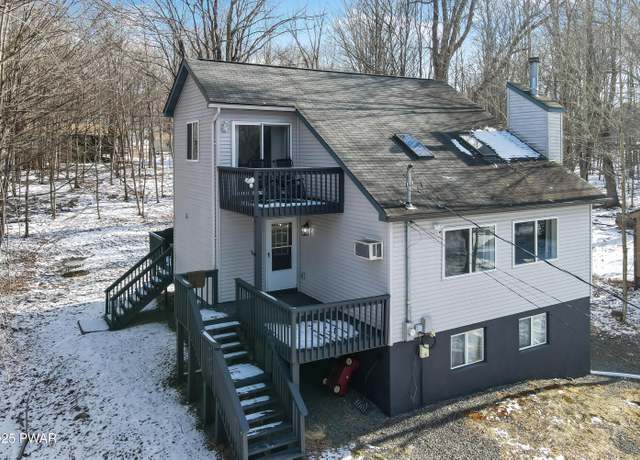 Property at 26 Windemere Ct, Lake Ariel, PA 18436, 3 beds, 2 baths