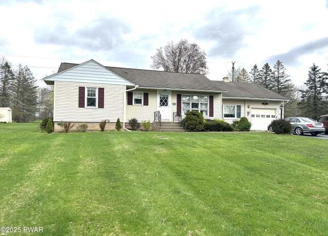 Property at 536 Ridge Ave, Hawley, PA 18428, 3 beds, 1.5 baths