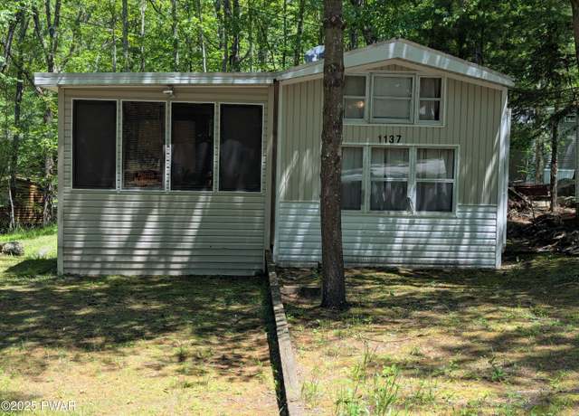 Property at 150 Shohola Pkwy N, Shohola, PA 18458, 2 beds, 1 bath