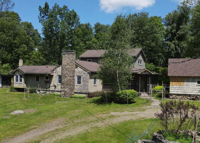 Property at 156 Mozzette Rd, Canadensis, PA 18325, 3 beds, 2.5 baths