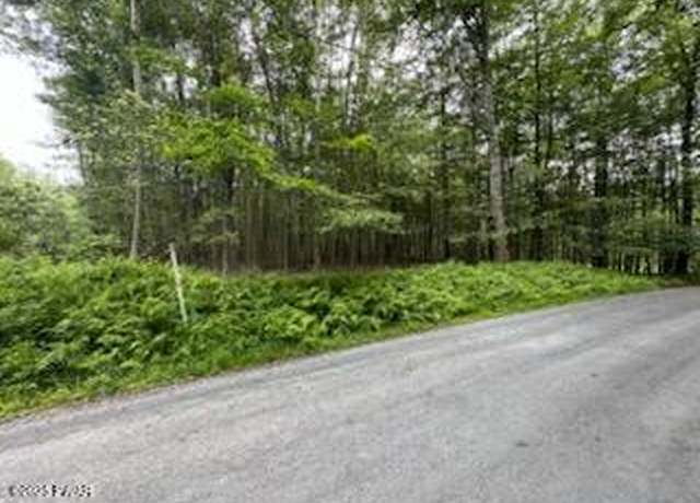 Property at 198 Lake Rd, Lake Ariel, PA 18436